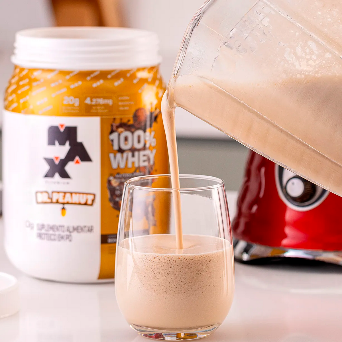 100% Whey Dr. Peanut - Max Titanium Bombom Italiano