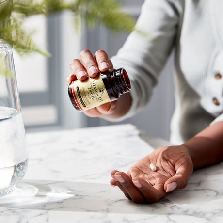 Solgar Vitamina D3 2200 UI (55 µg) 50 Cápsulas Vegetais em utilização