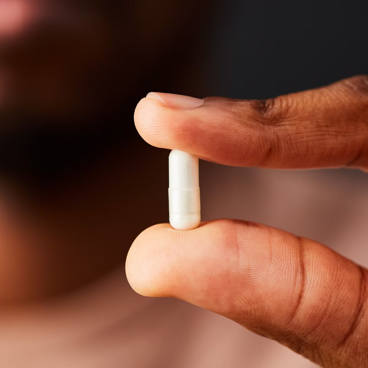 Solgar Vitamina D3 4000 UI (100 µg) 60 Cápsulas Vegetais em utilização